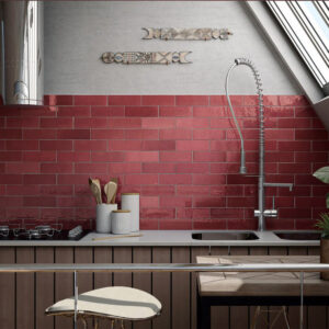 handvorm wandtegel 6,5x20 bordeaux rood random glans