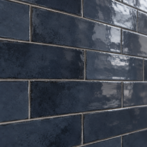 wandtegel equipe tribeca diep blauw glans 6x24,6 cm