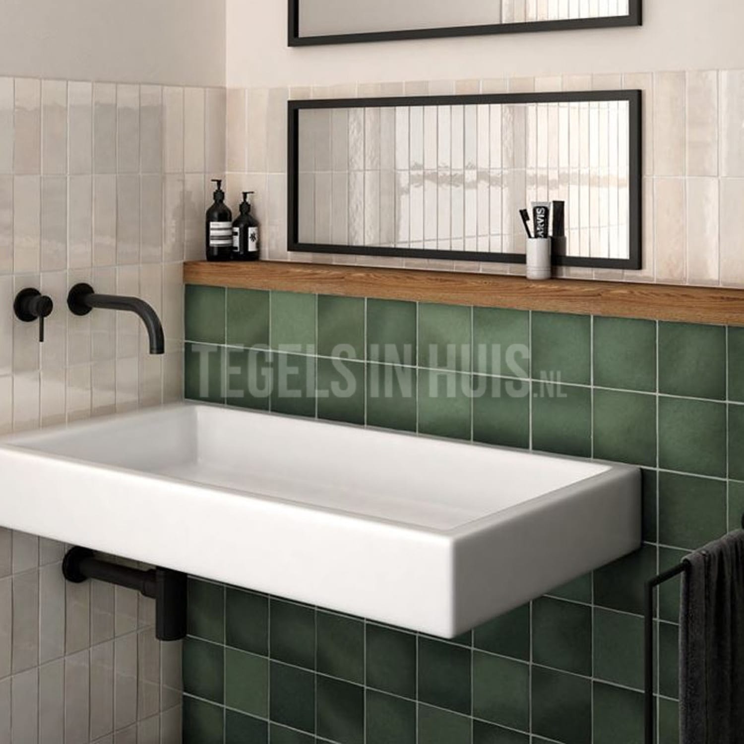 handvorm wandtegel 13x13 donker groen random mat