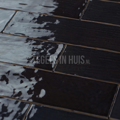 handvorm wandtegel river 6,5x20 tourmaline zwart glans