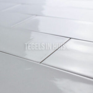 wandtegel 10x30 cm aria wit glans handvorm look