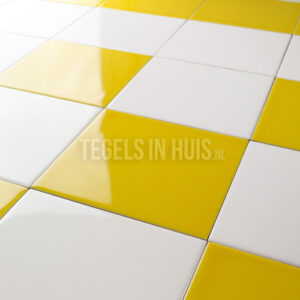 wandtegels amarillo yema glans geel 15x15