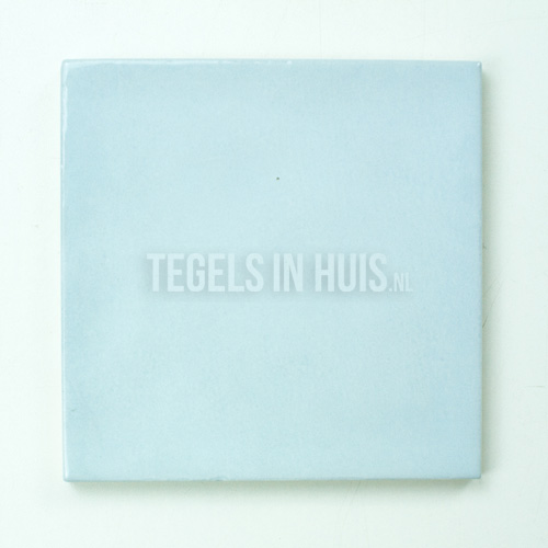 handvorm wandtegel 13x13 licht blauw soft glans