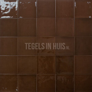 handvorm wandtegel 13x13 bruin soft glans