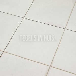 vloertegel savannah wit 45x45 cm uni ( 4 in 1 tegel ) vintage