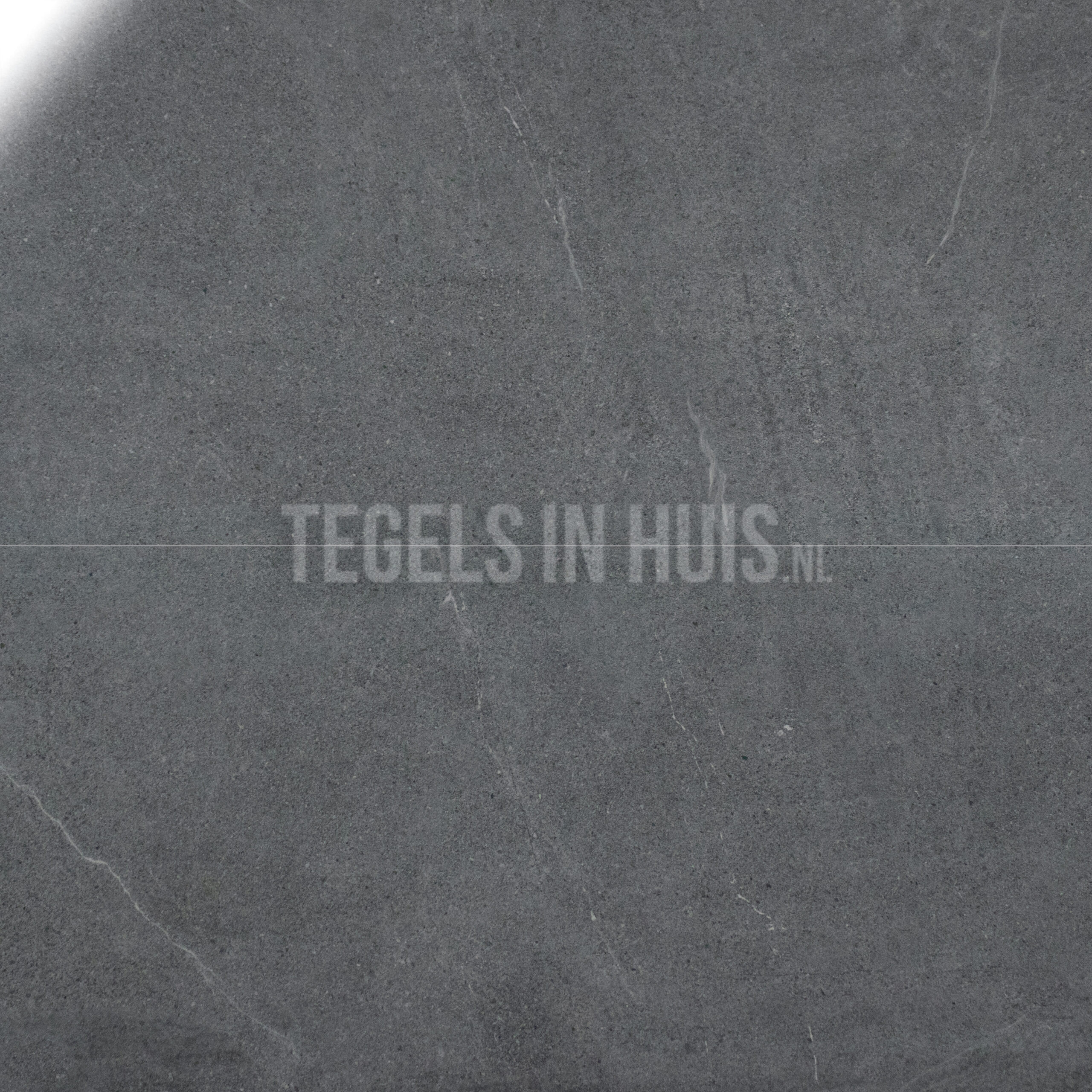 vloertegel / wandtegel belavu graphite antraciet gepolijst 60x120 gerectificeerd