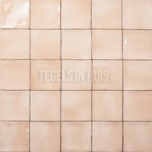 wandtegel 10x10cm manacor blush pink roze handvorm glans