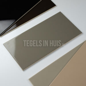 Wandtegel 20×40 mat licht beige bruin WAAMB311