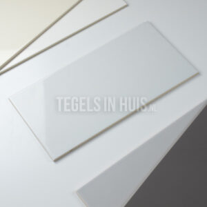 Wandtegel 20×40 mat zwart WAAMB732