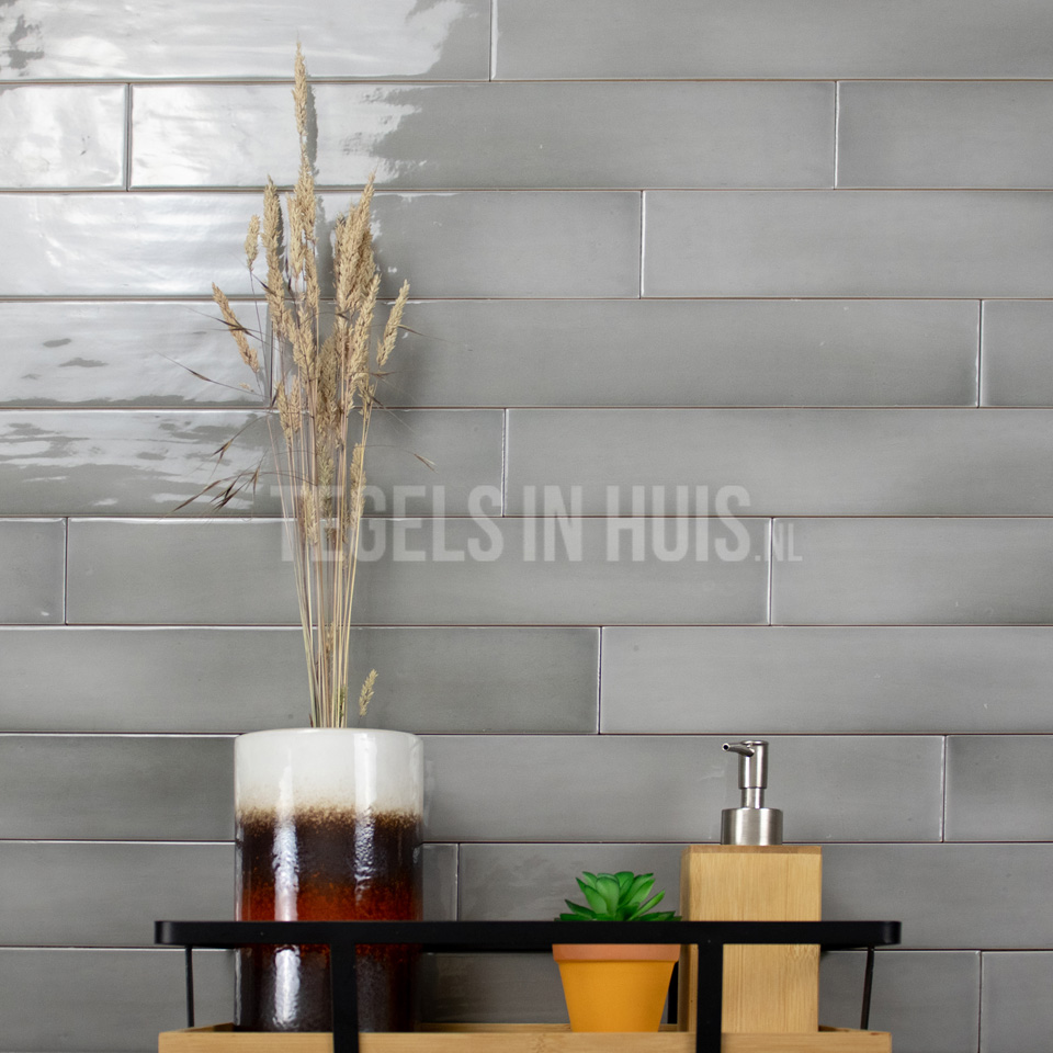 wandtegel 6,5x40cm manacor mercury grijs handvorm glans