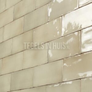 wandtegel 7,5x15cm manacor argile beige handvorm glans