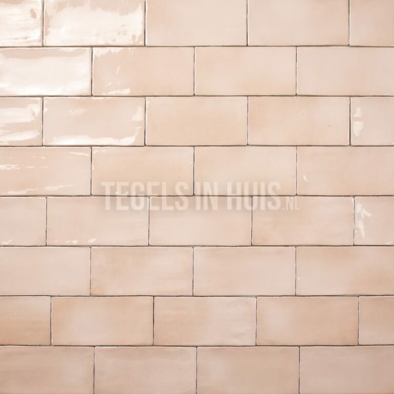 wandtegel 7,5x15 manacor blush pink roze handvorm glans
