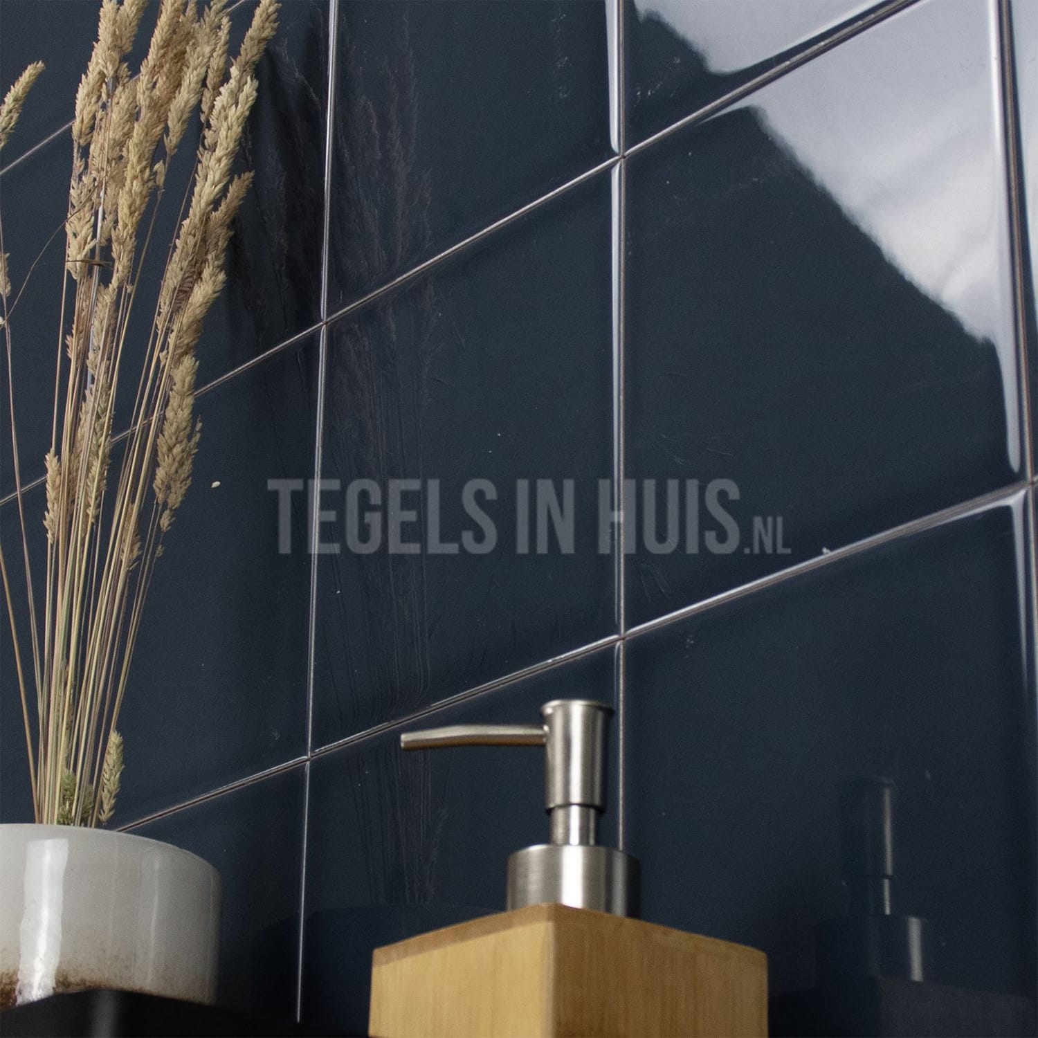 wandtegel capsule inktblauw 15x15