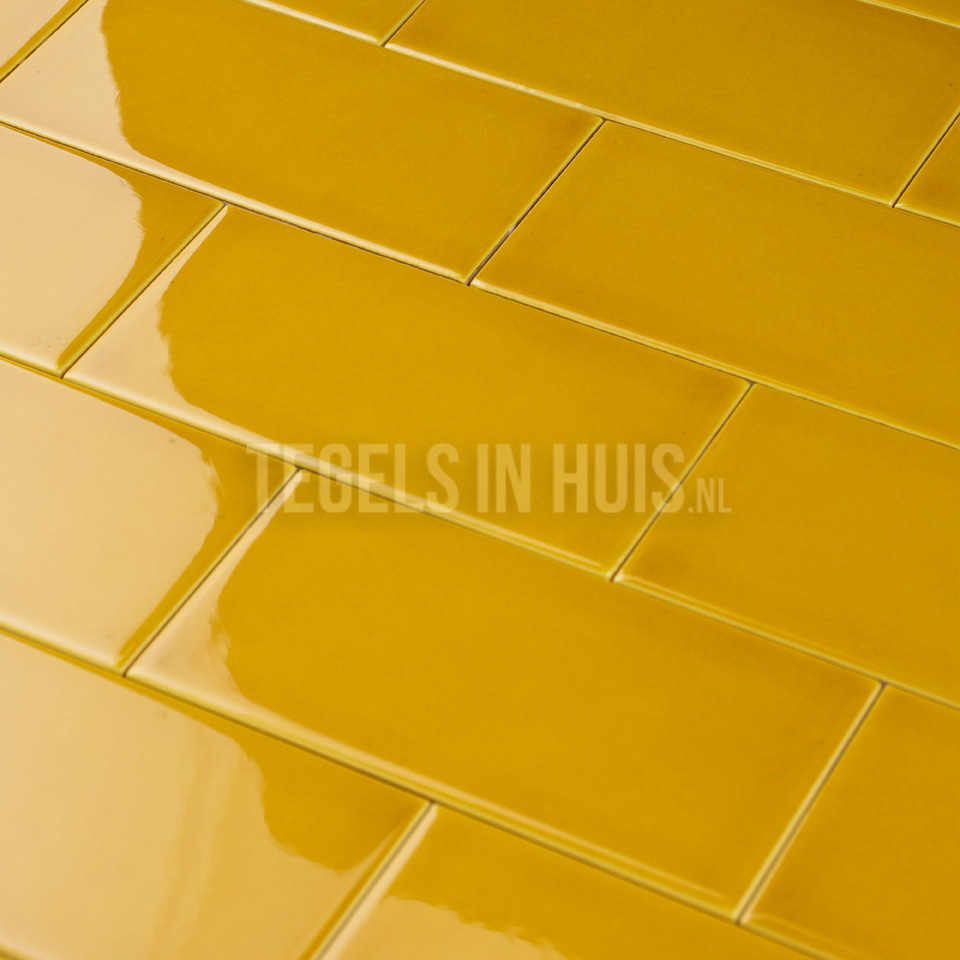 wandtegel evolution glans amber geel craquelé 7,5x15 cm