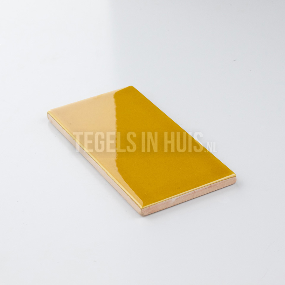 wandtegel evolution glans amber geel craquelé 7,5x15 cm