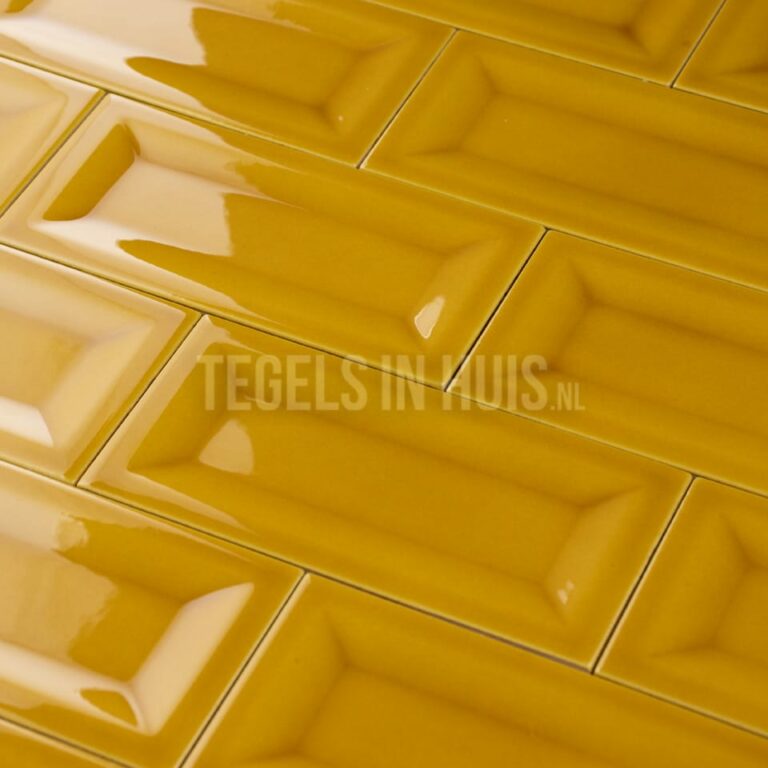 wandtegel evolution in metro glans amber geel craquelé 7,5x15 cm