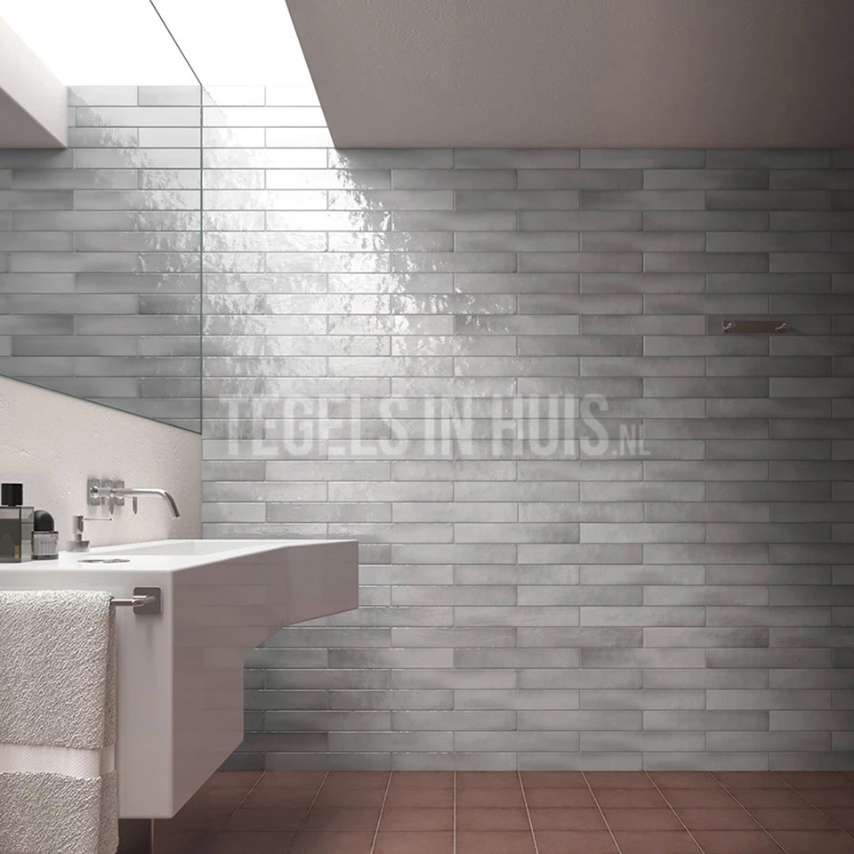 wandtegel 6,5x40cm manacor mercury grijs handvorm glans