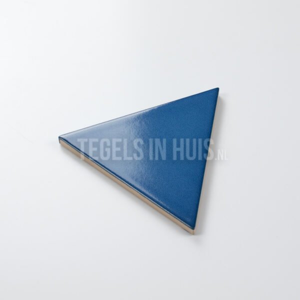 wandtegel scale triangolo driehoek eclectic blauw glans 10.8x12.4 craquelé