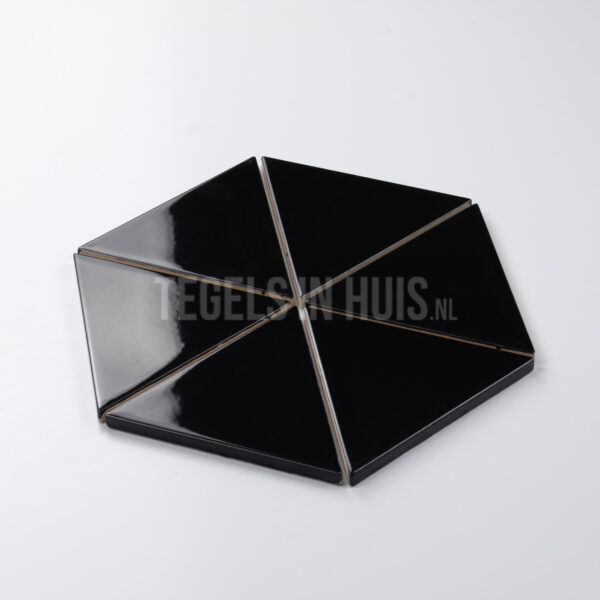 wandtegel scale triangolo driehoek zwart glans 10.8x12.4