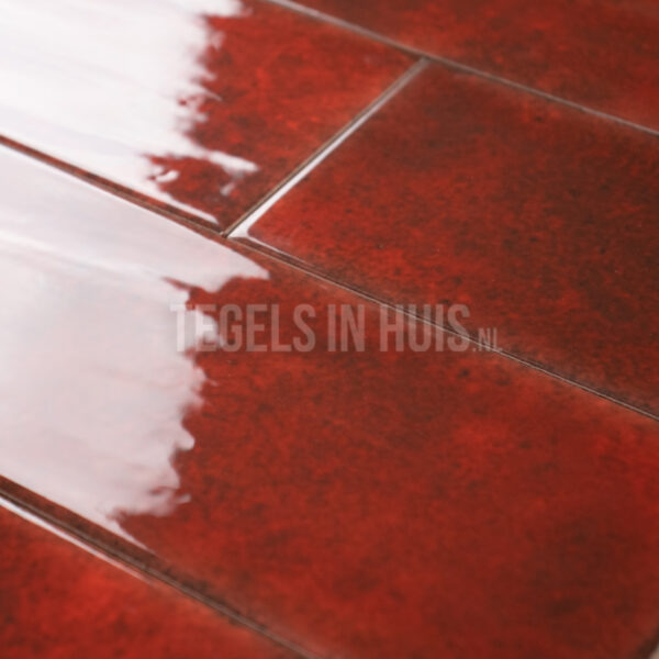wandtegel titan ruby rood glans 10x30