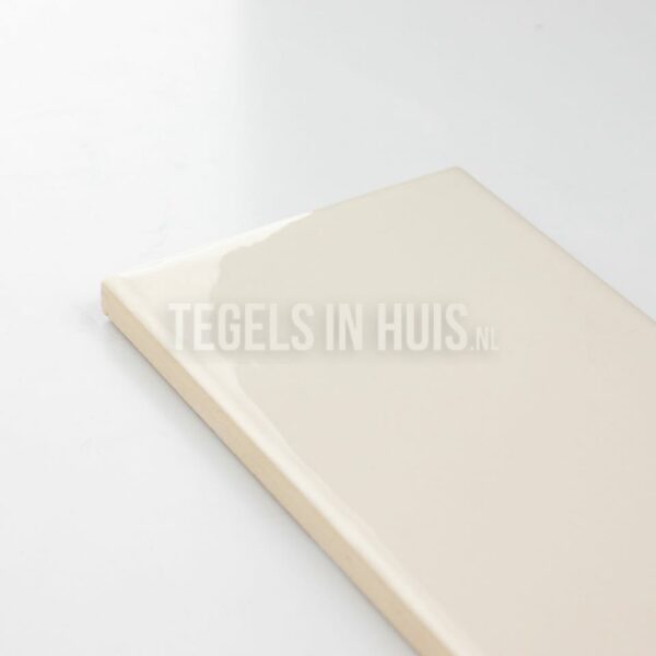 wandtegel cottage 7,5x15 glans cream beige handvormlook met rechte kanten