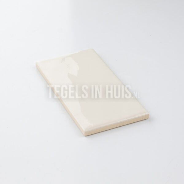 wandtegel cottage 7,5x15 glans cream beige handvormlook met rechte kanten