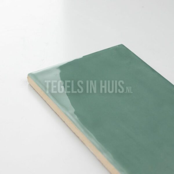 wandtegel cottage 7,5x15 glans jade groen handvormlook met rechte kanten