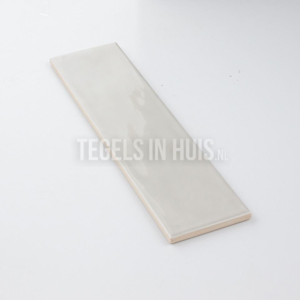 wandtegel cottage 7,5x30 glans licht grijs handvormlook met rechte kanten