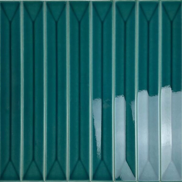 wandtegel langwerpig vitral petrol blauw groen craquelé decor axis 5x40