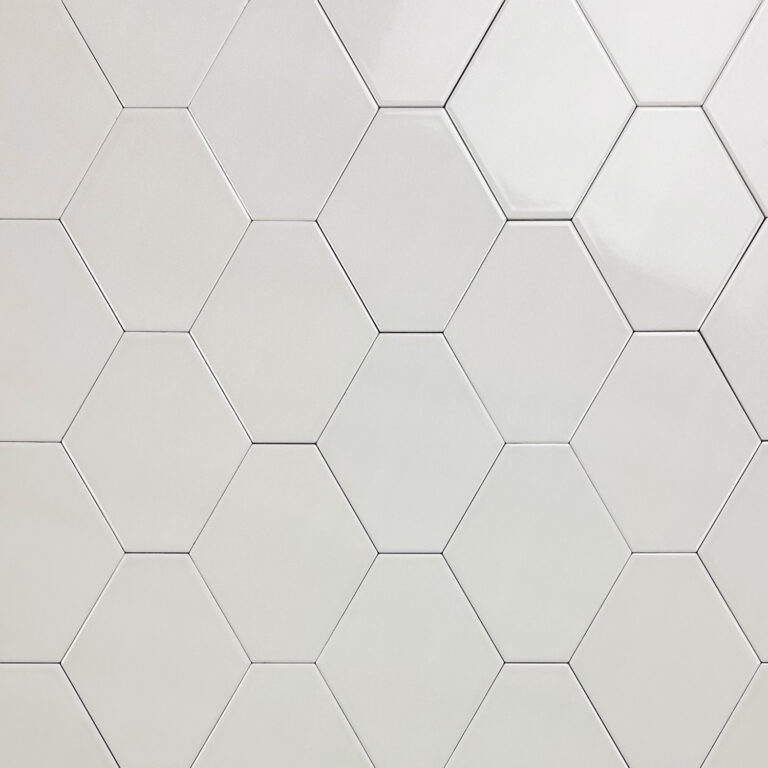 wandtegel scale benzene – hexagon – 6 hoekig licht grijs 12,4×10,8 op=op