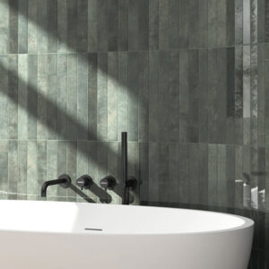 Wandtegel Verticale handvorm moss donkergroen 5×40