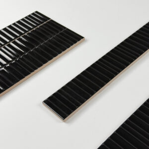 wandtegel tokyo ribbel zwart 5x30 cm