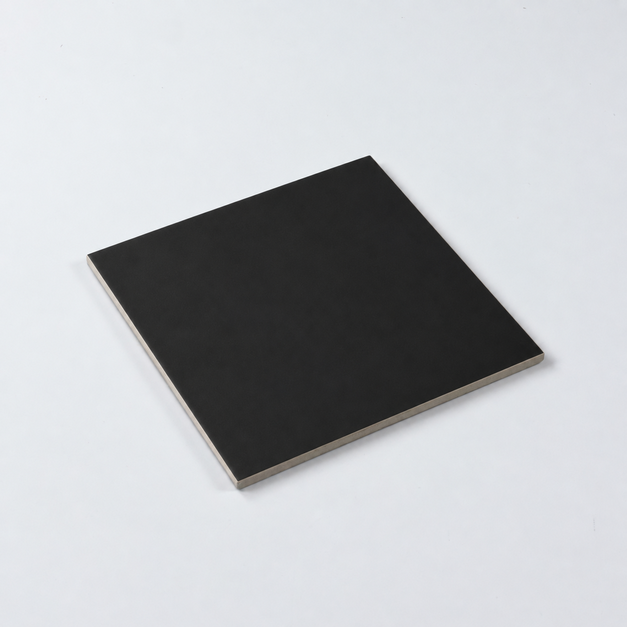 vloertegel wandtegel preto mat m200 plus 20x20 r10